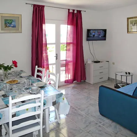 Maslina - Tgr616 By Interhome